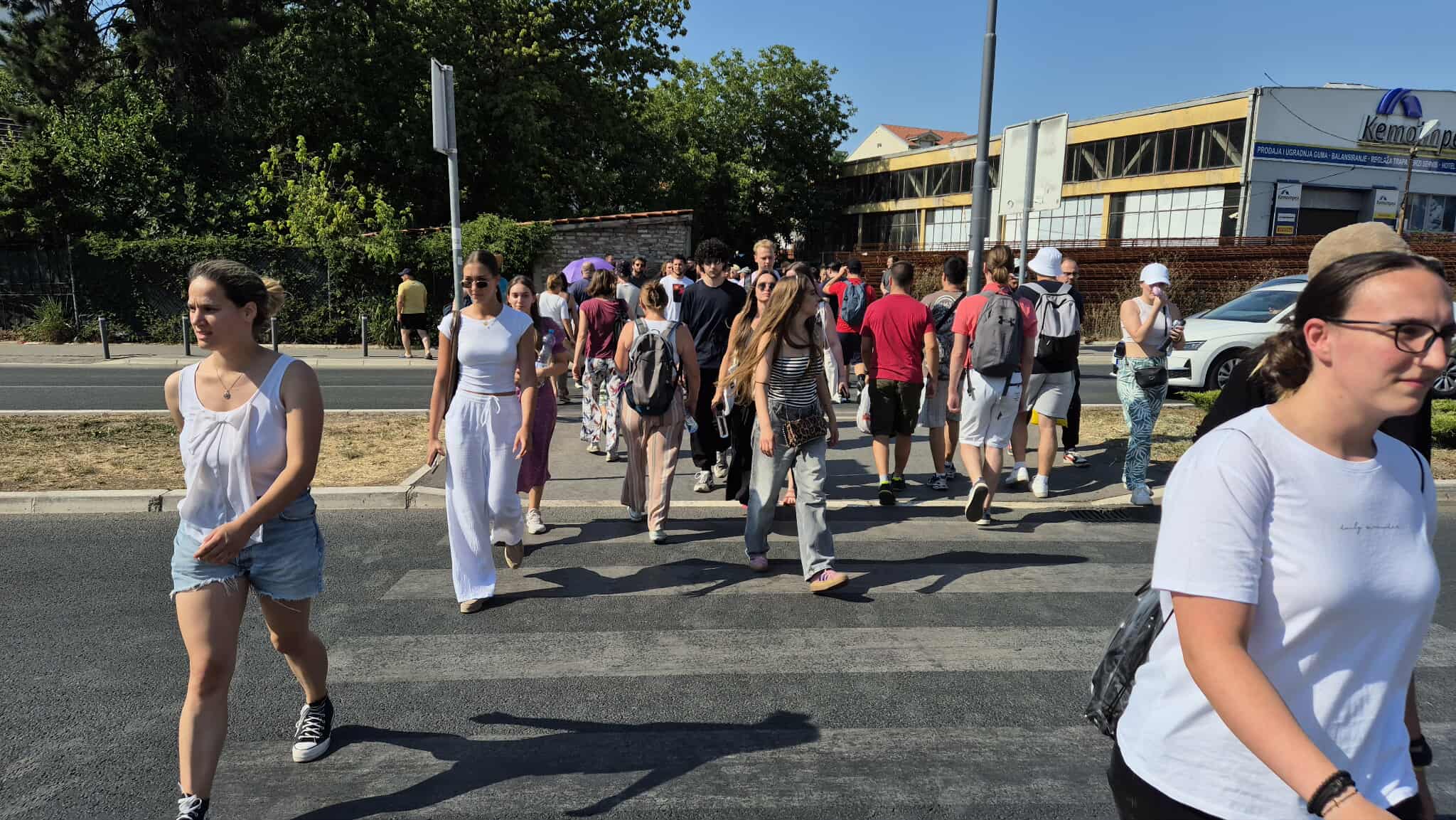 Blokade širom Srbije: Građani u više gradova nastavili proteste i večeras
