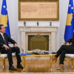 Osmani započela pojedinačne sastanke sa liderima stranaka, prvi Kurti