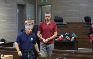 Popović priznao krivicu, pa usmeno otpriznao nakon ulaska u centralnu Srbiju; Ministarstvo pravde smatra sporazum nevažećim