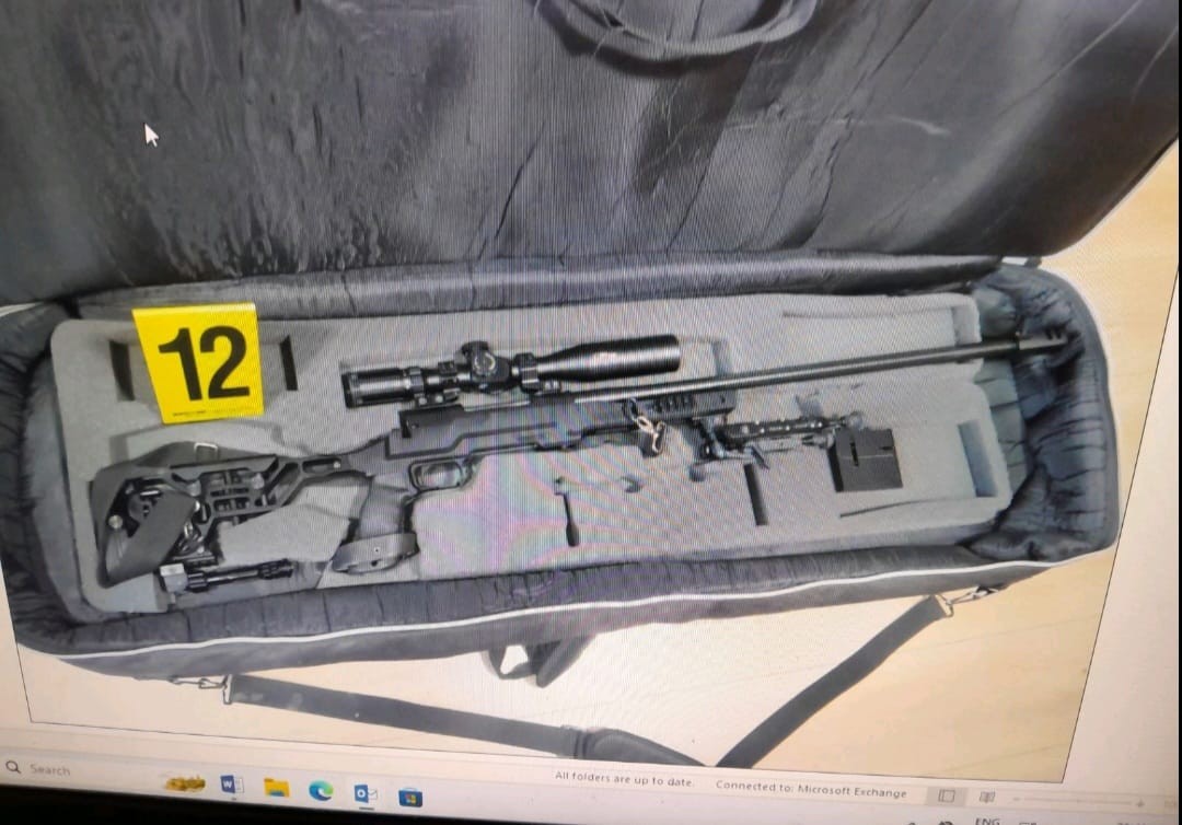 Policija u južnoj Mitrovici pronašla arsenal oružja tokom istrage porodičnog nasilja