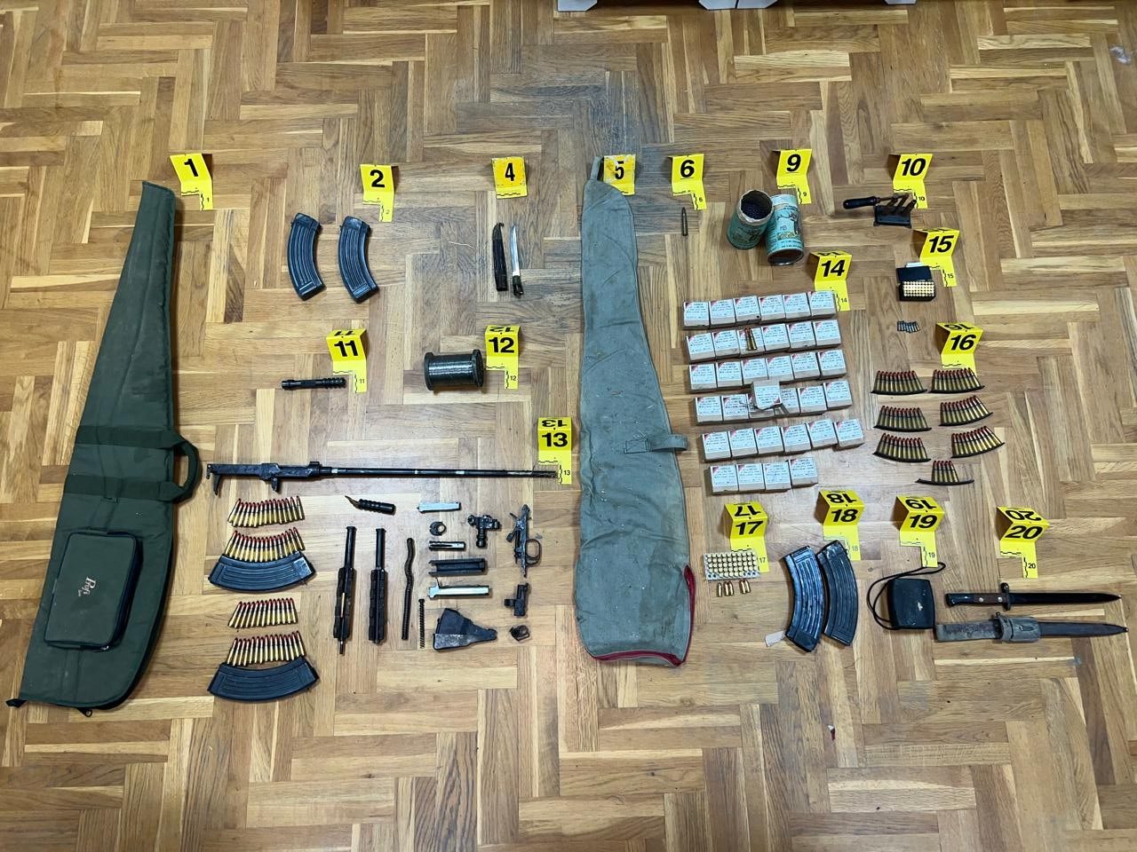 Sedamdesettrrogodišnji muškarac uhapšen u Korilju Zvečan zbog oružja i municije