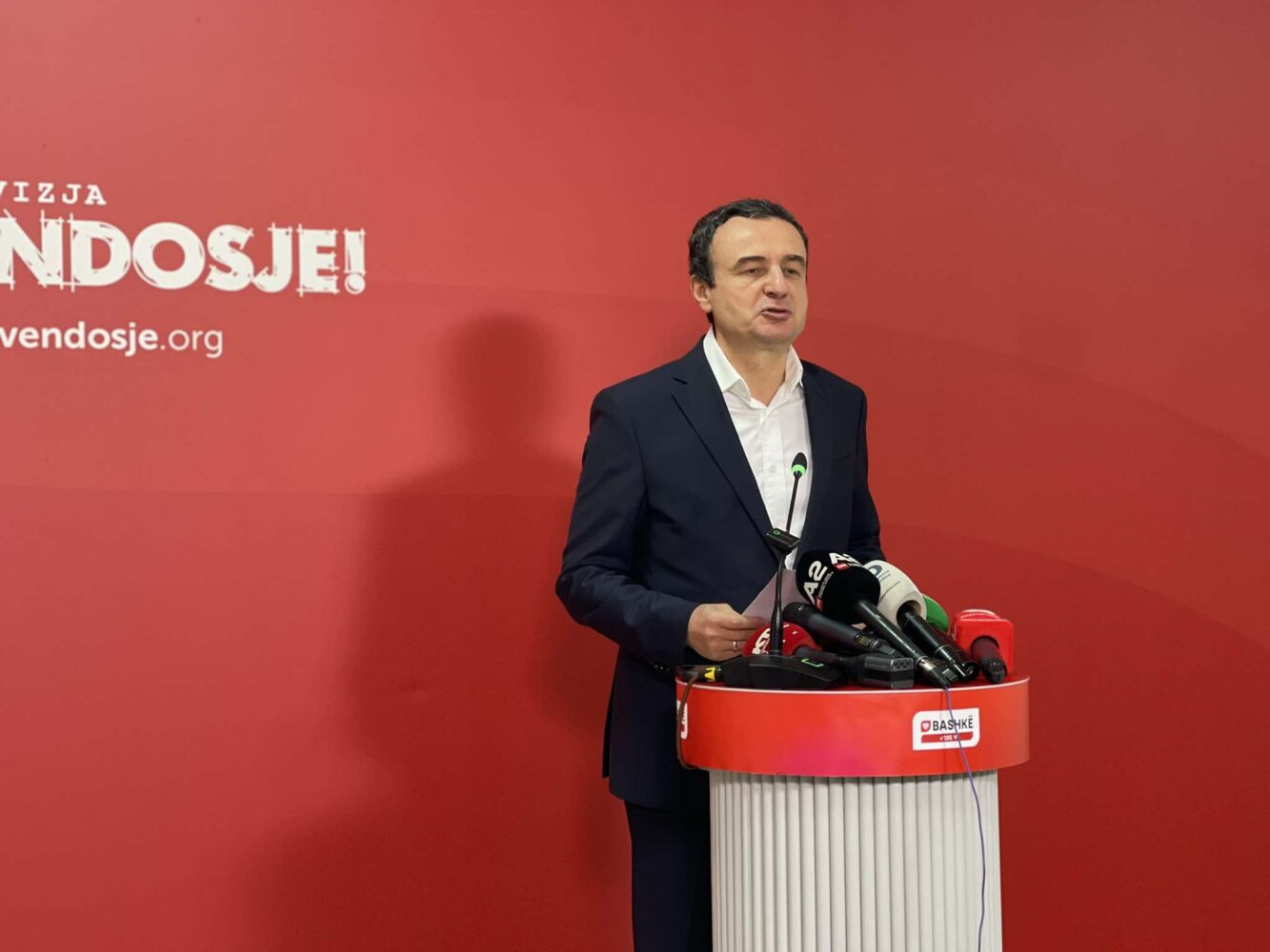 Kurti: Izveštaji izlaznih anketa za Južnu Mitrovicu treba da se istraže – nije u pitanju greška, već flagrantno mešanje