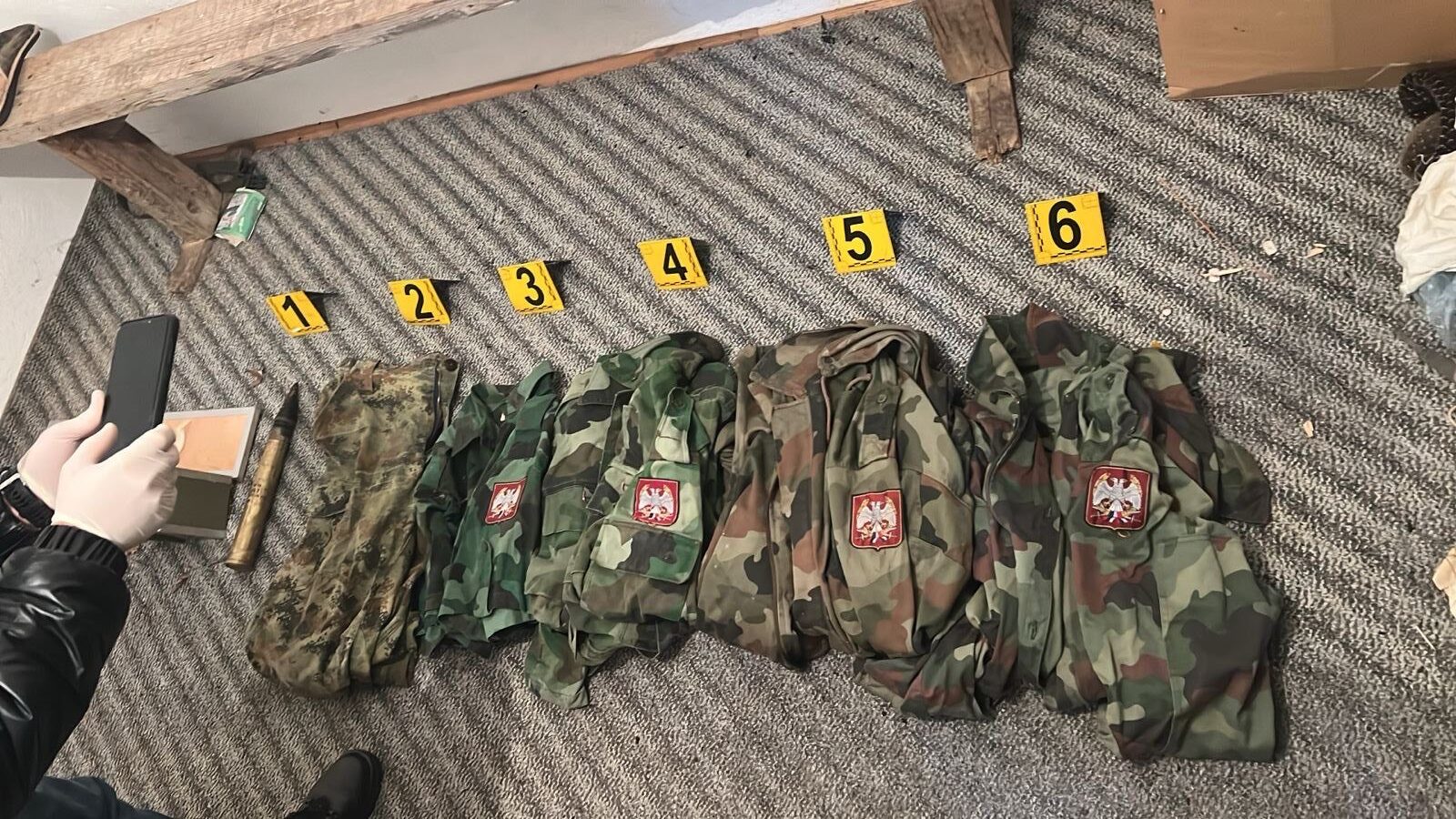 Sveçla Again Accuses Serbia of Terrorism After Weapons and Uniforms Found in Donje Jarinje