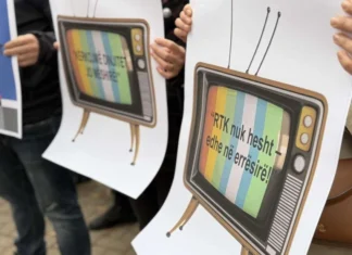Radnici RTK ponovo protestuju zbog plata, sindikat najavljuje mogući generalni štrajk