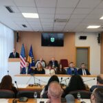 Poslednja sednica ove SO Severna Mitrovica: Prenamenovano 18.664 m² zemljišta za školu, odlazeći Ugljanin i Atić kritikuju bivšu vlast, a Sadiku poziva da se ne mrze Srbi i Srbija
