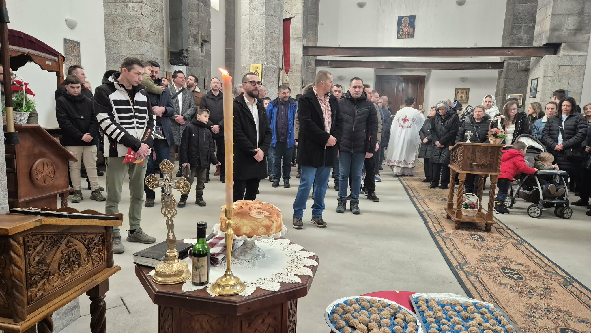 Obeležen Savindan u obnovljenom Hramu Svetog Save u Južnoj Mitrovici