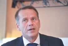 Arifi: Samoopredeljenje stoji iza 40.000 lažnih profila na društvenim mrežama koji im služe za uvrede FOTO: Ekonomia Online/Avni Arifi
