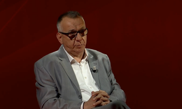 Hasani: Kurti nema koristi od reizbora Osmanijeve za predsednicu, međunarodni faktor traži samo srpsku autonomiju koju je prihvatio