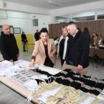 Uoči Savindana KUD-u „Kosovski božur“ donirane narodne nošnje