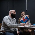 Luka Milenković zbirku poezije „Odluke“ posvetio deci sa Kosova