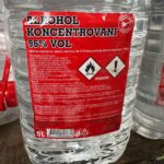 Kosovska carina zaplenila 1.000 litara etanola u regionu Prizrena, šteta preko 6.000 evra FOTO: Carina Kosova/Alkohol