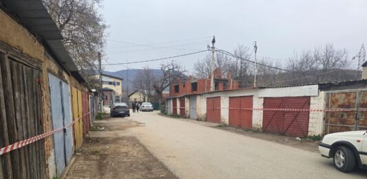 FOTO: Trepča/Garaže