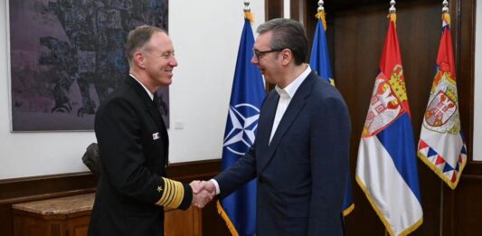 FOTO: Nato, Združena komanda Napulj/Vučić