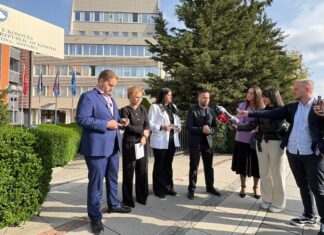 Novinarsko udruženje i aktivisti zahtevaju obustavu rada ad hok odbora RTK i NKM, Kusari: Proces karakterišu elementi kada vladajuća stranka pokušava da preuzme nezavisnu instituciju