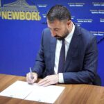 Krasnići potpisao administrativno uputstvo za Zajednički odbor Severne i Južne Mitrovice
