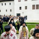 Patrijarh Porfirije u Dečanima: „Vaskrsli Hristos je naš smisao života“ FOTO: Patrijarh Porfirije u Visokim Dečanima/TV Hram