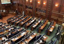 Za 77 dana mandata, više od pola miliona evra otišlo je na plate poslanika