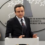 Kurti: Srbija prešla sa negiranja na „državno obožavanje genocida“