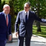 Vitaker u PR i BG: O KBS kao „izvozniku sigurnosti“ u Prištini, u Beogradu o važnosti Centra za razminiranje FOTO: Vučić i Vitaker/fb