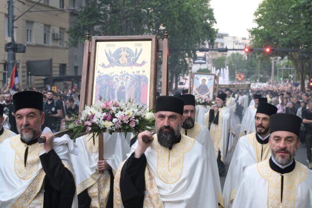 FOTO: Spasovdanska litija/Ministarstvo odbrane Srbije