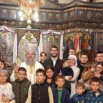Episkop Andrej u Orahovcu: „Crkve se u svetu prodaju i pretvaraju u supermarkete, a ovde narod sluša priziv Božiji“ FOTO: Vladika Andrej/Radio Goraždevac