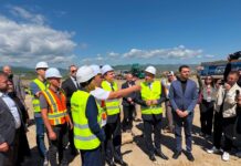 Kurti: Više od 30 miliona evra investicija za 14 industrijskih parkova na Kosovu