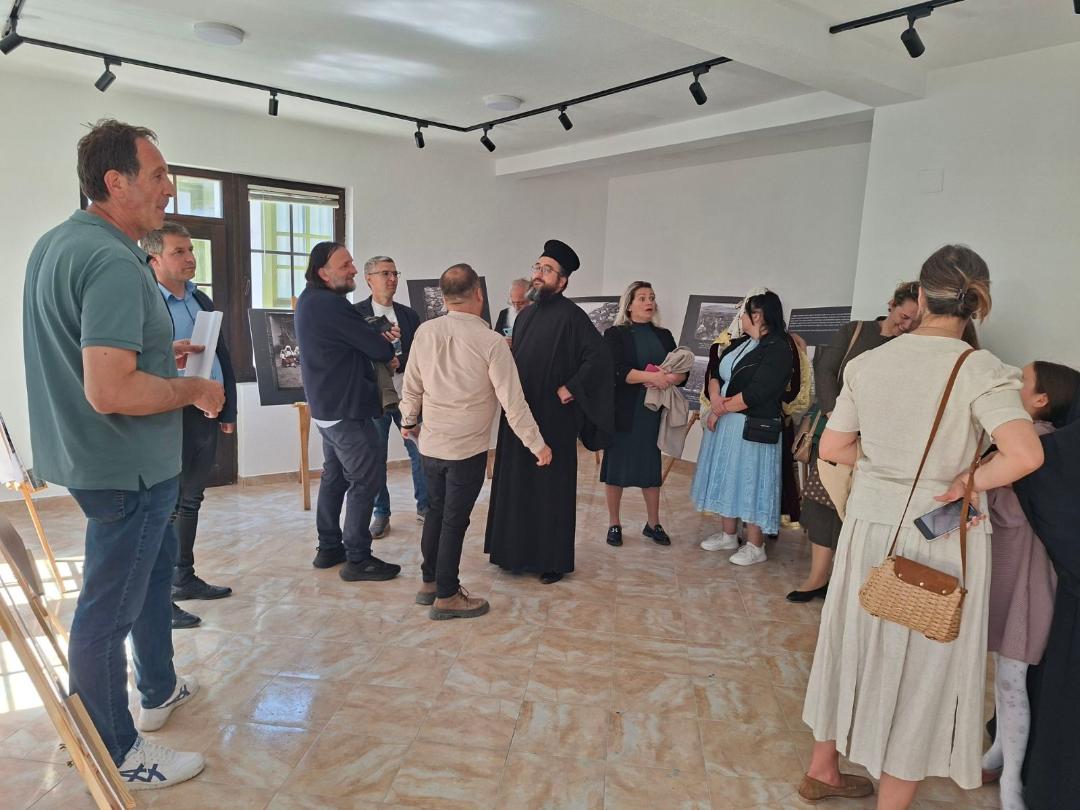 Izložba “Slike života – fotografije Albera Kana” u Prizrenu: Živa je naša kultura…