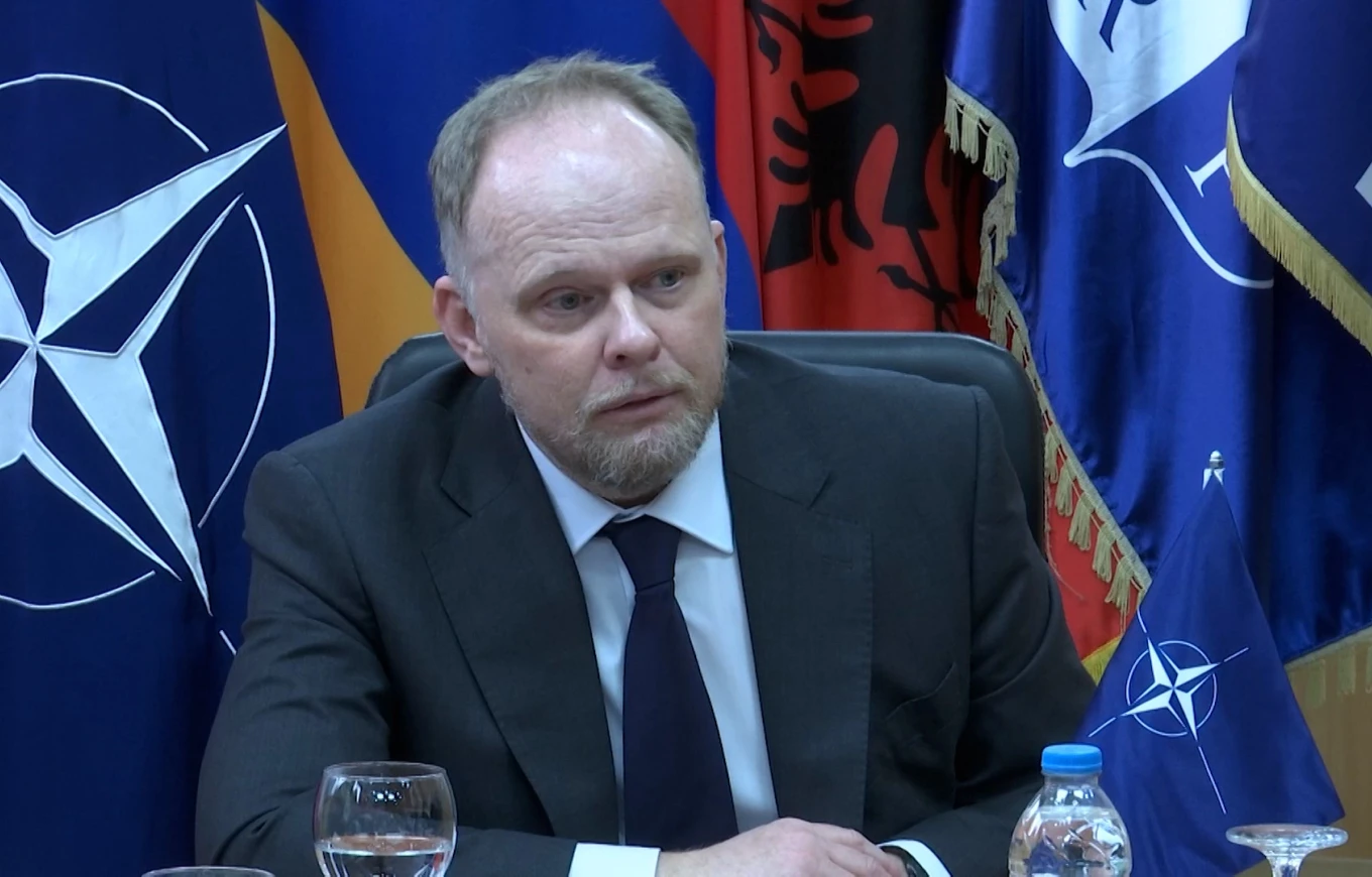 NATO: Dalje produbljivanje saradnje sa Srbijom zavisi od odgovornosti za napade na severu Kosova
