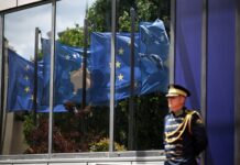 Kosovo bi moglo da izgubi više od 100 miliona evra iz fondova EU ako institucije ostanu nefunkcionalne