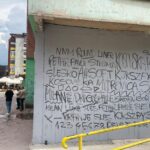 Četiri osobe privedene nakon pokušaja ispisivanja grafita u centru Severne Mitrovice