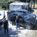 Carina zaplenila robu iz butika u Veljem Bregu kod Zubinog Potoka; Pretresali i kuću bez naloga?