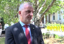 „Dalje ruke od imovine Univerziteta u Prištini“: Hajrulahu zahteva da se objekat u Severnoj Mitrovici oslobodi