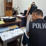 U Prizrenu uhapšen vlasnik centra: Sumnja se da je izdao 1.679 diploma bez obuke i zaradio pola miliona evra FOTO: Diplome lažne/Kosovska policija