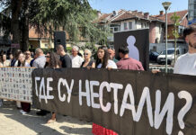 U Gračanici obeležen Dan nestalih lica: „Dok njih ne pronađemo, ne možemo da idemo dalje” FOTO: Nestali, KIM radio