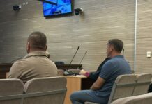 Radosavljević i Drobac priznali krivicu za barikade 2022: Devet meseci, odnosno godinu dana zatvora FOTO: Kallxo/Radosavljević i Drobac, suđenje za barikade