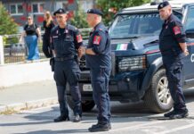 Di Fjore sa Ibarskog mosta: Naš raspored može da se menja, odgovornosti ostaju nepromenjene FOTO: KFOR/Karabinjeri, Đanfranko Di Fjore, glavni most na Ibru