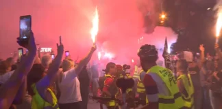 Studenti biciklisti dočekani u Kraljevu i Subotici uz ovacije, baklje i „Pumpaj“