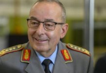 Nemački general koji je služio na Kosovu izabran za predsedavajućeg Vojnog komiteta NATO