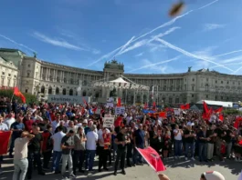 U Beču danas uz parole „Ne u moje ime“ i „Sloboda za oslobodioce“: Protest protiv presude četvorici bivših čelnika OVK