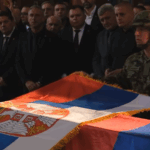 Fon der Lajen i Košta „šokirani“: Zvanična podrška sahrani Mladića protivreči evropskom putu Srbije FOTO: Sahrana Mladića/ skrinšot TV Hram