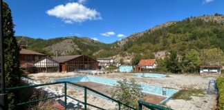 Banjska: „Sablasno“. Banjski turizam u paučini i žabokrečini FOTO: Kim/Bazeni Banjske tri godine kasnije