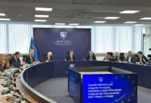 Kurti poručuje da su novi izbori nepotrebni: Aktuelna Skupština može da izabere predsednika