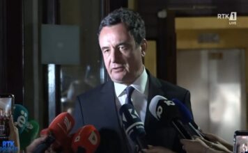 Kurti suspendovao zvaničnika, javnu imovinu menjao za privatnu FOTO: RTK/Aljbin Kurti noću