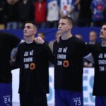 Od zakletve OVK do sportskih terena i Tirane: „Ne u moje ime“ pred veliki marš 1. oktobra FOTO: Rukometaši u majicam UČK/Liria ka emer