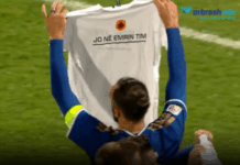 Deveta noć protesta: „UÇK“ na stadionu sa Ircima, i porodica Bunjaku traži oslobađanje Tačija i ostalih iz Haga FOTO: Arbresh info "Ne u moje ime" u sportu