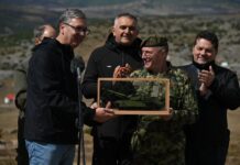 Vučić u avgustu: „Pravi se blesav komandant KFOR-a“; u septembru: „Siguran sam da će KFOR sačuvati bezbednost“ FOTO: Aleksandar Vučić Instagram Mjsilović