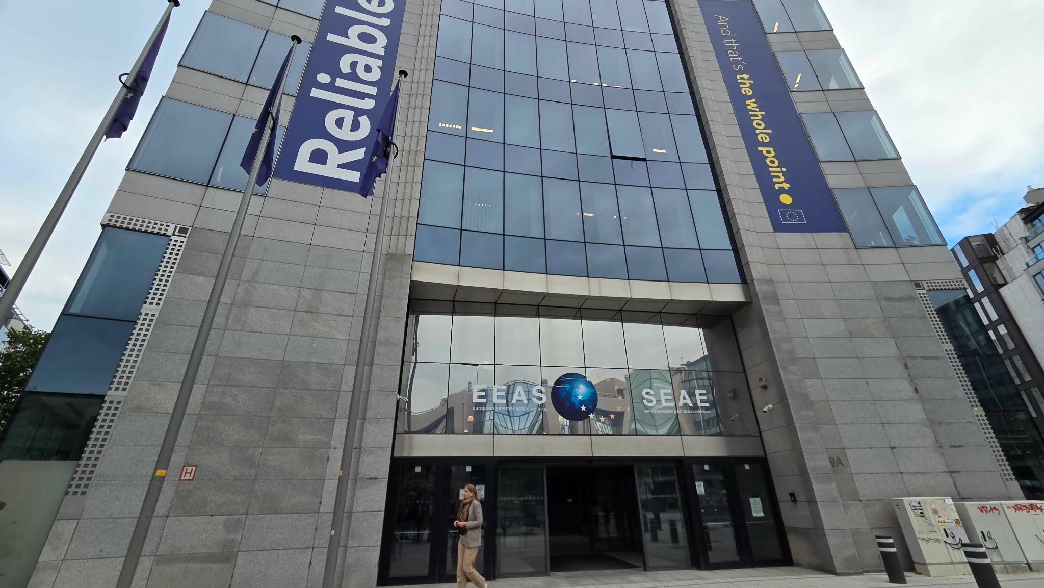 EU pozdravlja vraćanje Zakona o Specijalizovanim većima Skupštini, očekuje konsultacije pre nastavka rasprave