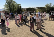 Novčana pomoć za 51 dete iz Banja, Suvog Grla i Crkoleza FOTO: Radio Goraždevac/ Deca Crkolez