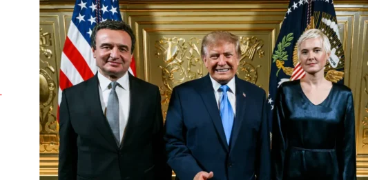 FOTO: Kurti sa Trampom