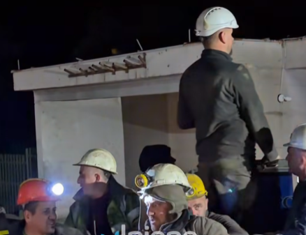 Svih 63 rudara Trepče izašla na površinu, isti trafo goreo i ranije ove godine